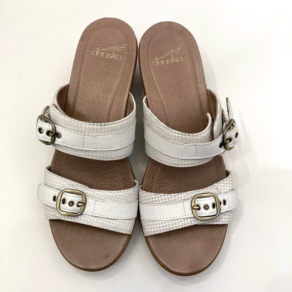 Dansko Jessie Sandal White Leather Brass Buckle Slip On Clog Womens 8.5 EU 39